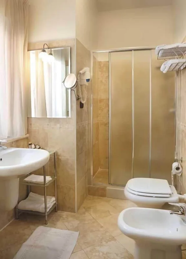 Family Suite, Double and Twin Beds, Colleverde Country House Beauty and Wellness 3/3