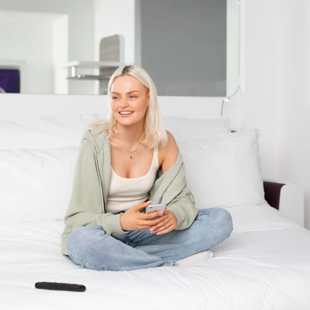 Solo، YOTEL London City, Select by Hilton 2/2