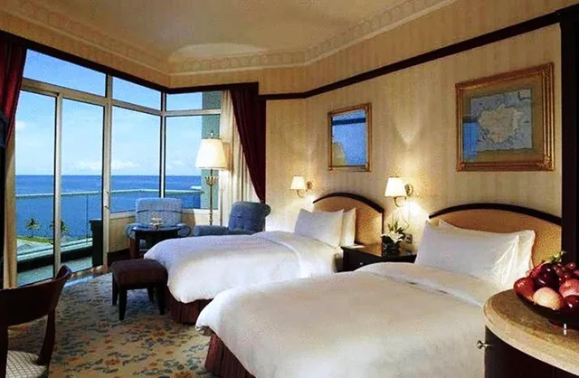 Ocean, Double Bed, The Empire Brunei 1/1