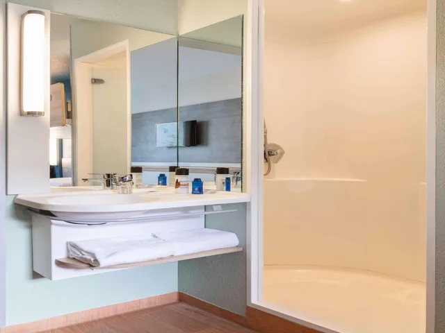 غرفة ثلاثية، ibis budget Meudon Paris Ouest 5/8