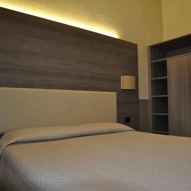 غرفة سوبيريور مفردة، Hotel Est 6/16