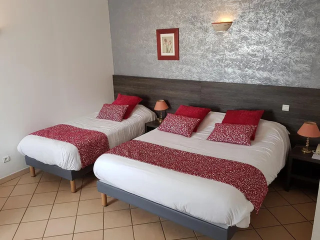 غرفة رئاسية، Ariane Hotel 3/9