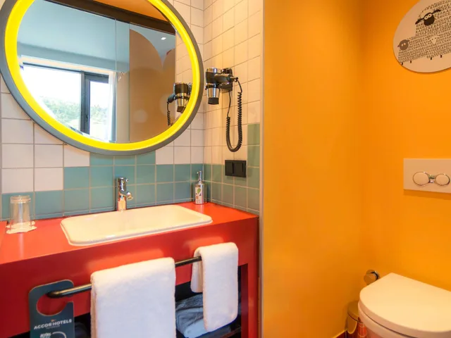 غرفة سوبيريور بسرير مزدوج، Ibis Styles Tbilisi Center 5/8