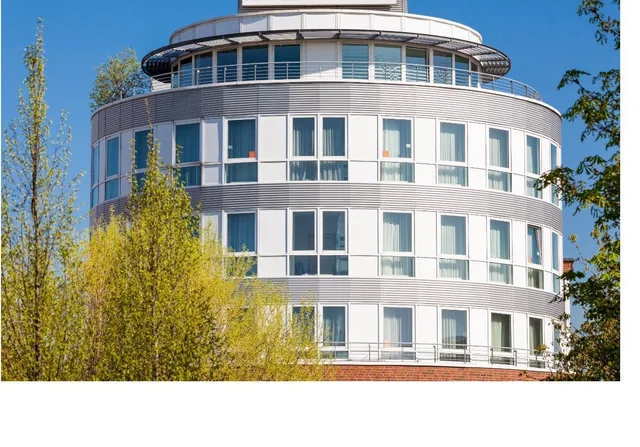 Room, Single, Plaza Premium Koln 1/1