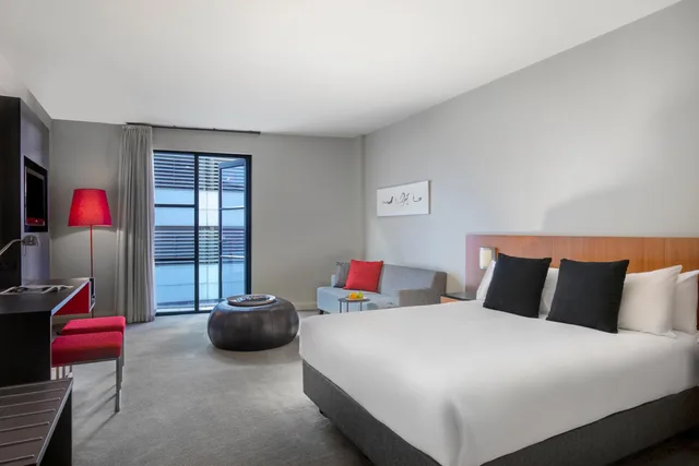 جناح استوديو، Mantra Hindmarsh Square 3/10