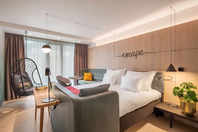 غرفة سوبيريور كبيرة بسرير كينج، Hotel Norge By Scandic 5/7