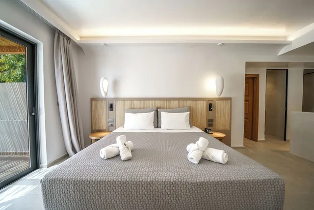 Aegean, Junior Suite, Garden View, Terrace، Kavuras Village Hotel & Suites 9/10