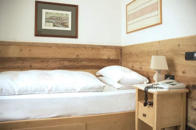 Room, Single, Single Bed, Hotel Oasi 2/5