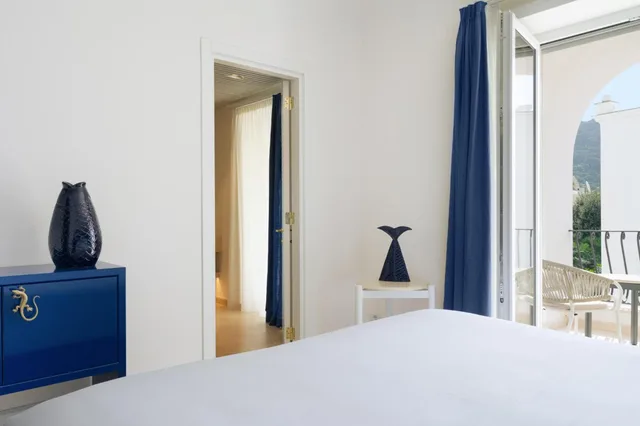 غرفة ديلوكس بإطلالة على الحديقة، La Residenza Capri 8/9