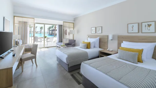 غرفة ديلوكس عائلية بسرير فردي بإطلالة على المسبح والبحر، JAZ Costa Mares – Adults only +16 1/1