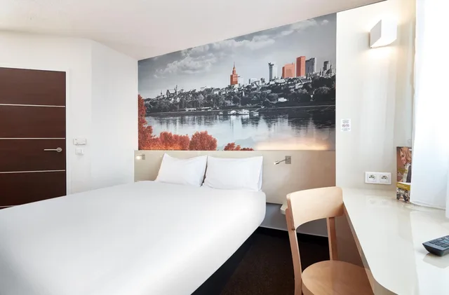 غرفة بسرير كوين، B&B Hotel Warszawa-Okecie 8/10