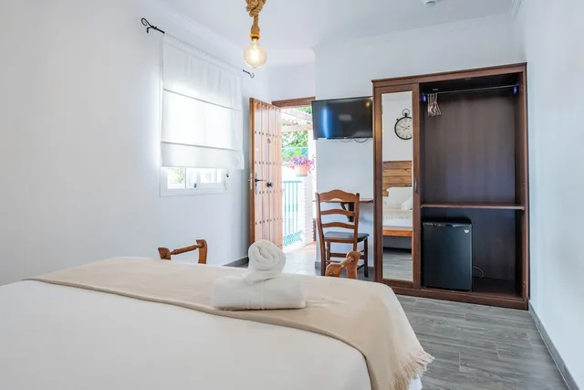 Standard, Queen Bed, El Nogal 3/10
