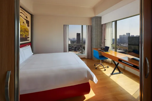 Executive, Suite, King Bed, Paradox Kunshan Hotel 1/1