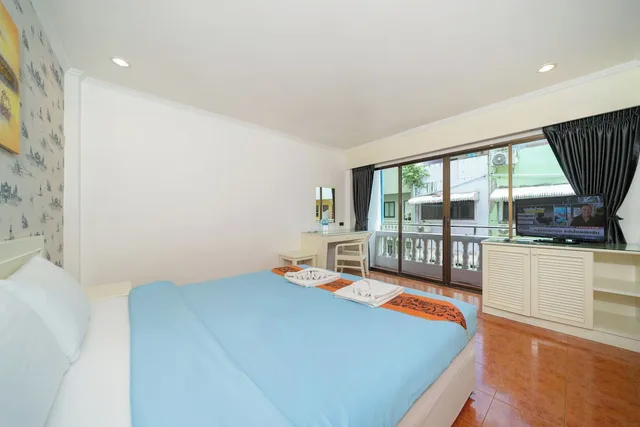شقة بسريرين منفصلين وسريرين كينج بـ4 غرف نوم بمطبخ، Patong Central Residence & Apartment 2/10