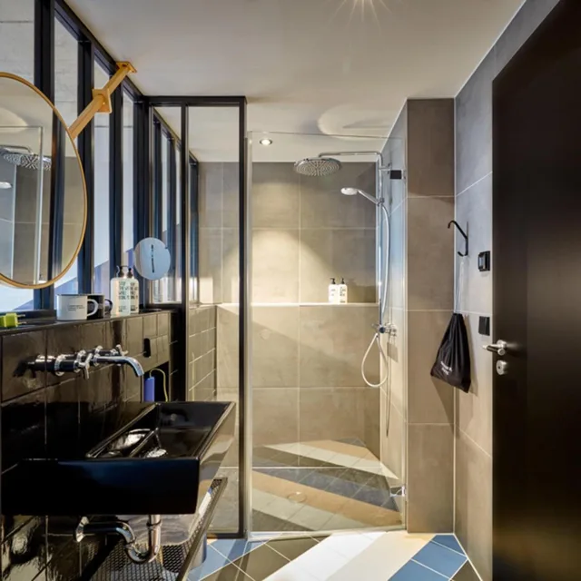 Sky, Plus, King Bed، 25Hours Hotel Das Tour 4/5