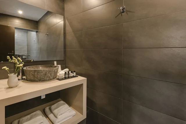 غرفة سوبيريور بسرير كينج بشرفة، Alcanea Boutique Hotel 7/7