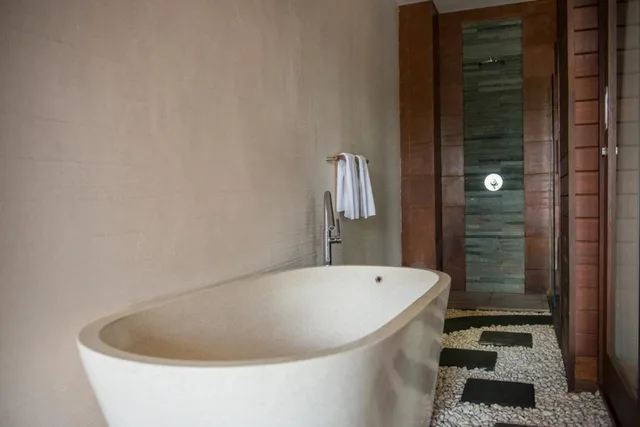 فيلا ديلوكس بسرير مزدوج بمسبح خاص، Black Penny Villas Ubud 2/2