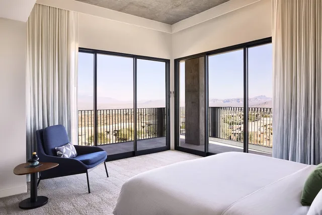 1 Bedroom, Suite, Mountain View, Terrace, Adero Scottsdale Autograph Collection 1/2