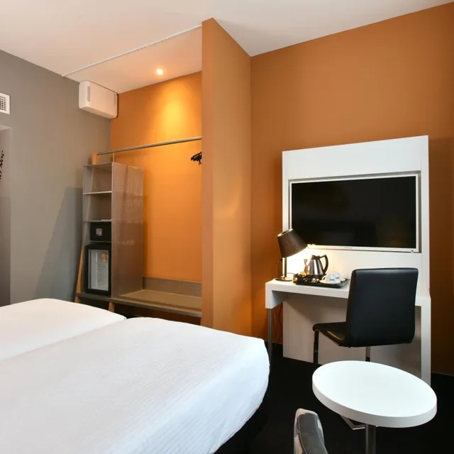 Standard, Double Bed, Hotel Dream 10/10