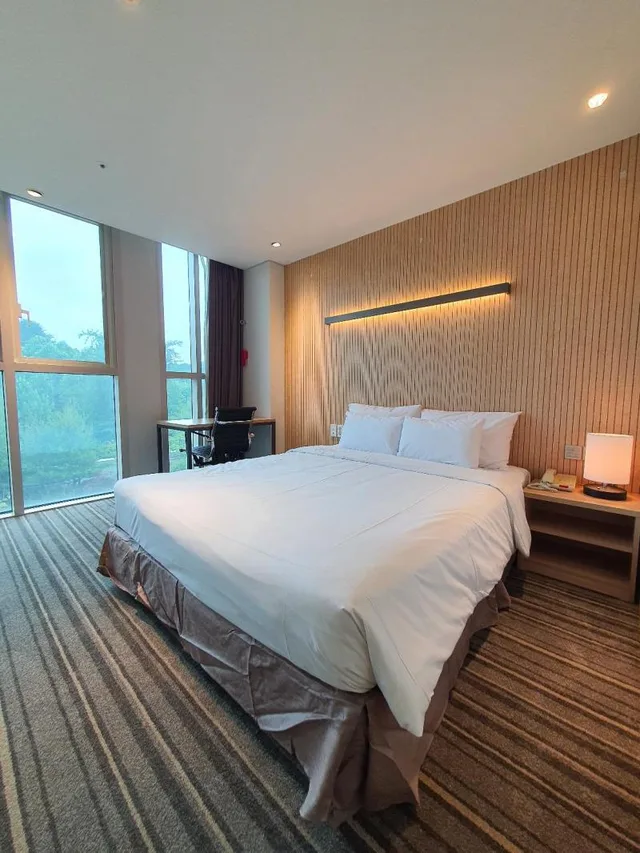 Residence, Double Bed, Hotel Square Ansan 1/2
