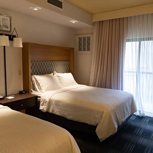 جناح بسرير كوين بإطلالة على النهر، Holiday Inn Clarkston - Lewiston 1/5
