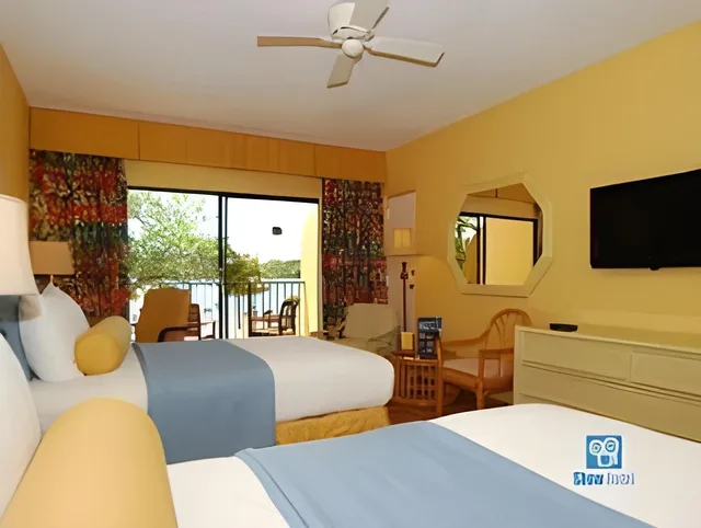 غرفة بسريرين مزدوجين، Emerald Beach Resort 2/2