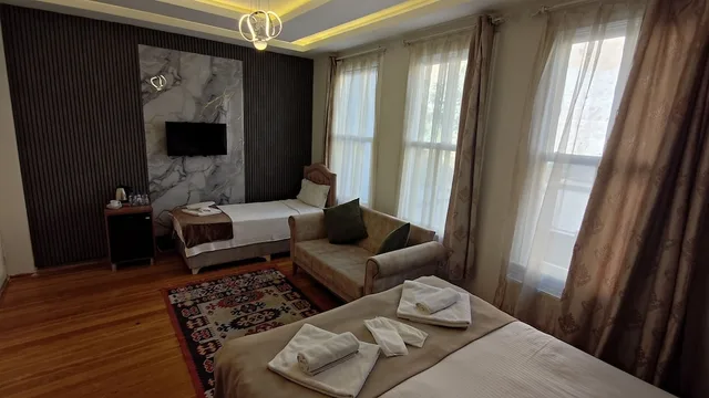 غرفة قياسية ثلاثية بسرير كوين وسرير فردي، Nuray Hotel 10/10