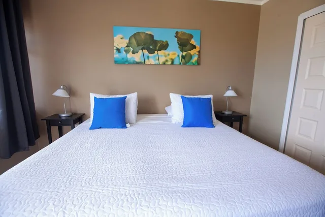 غرفة بسرير كينج، Eden Beach Resort 5/10
