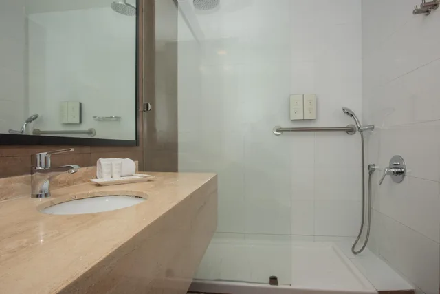 غرفة قياسية بسرير مزدوج بإطلالة، Hotel Mae 5/5