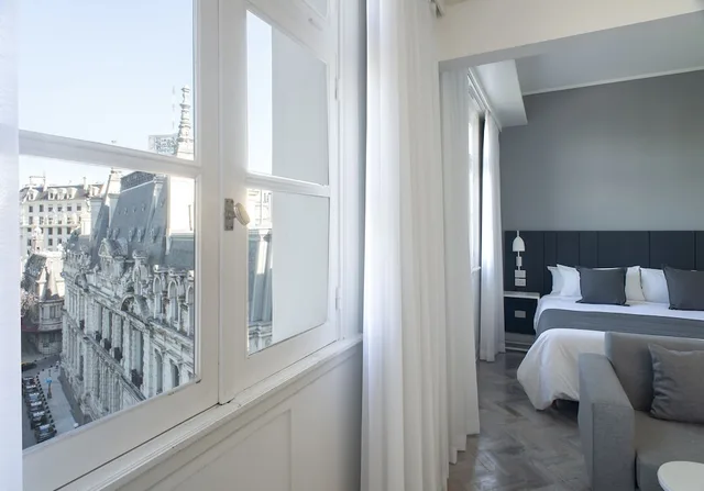جناح جونيور بسرير كينج، Palacio Paz Hotel 3/3