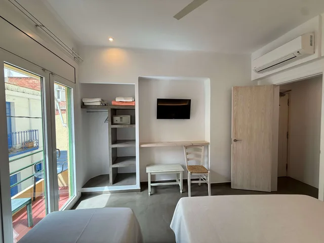 غرفة عائلية بغرفتي نوم، Hostal Rom 2/6