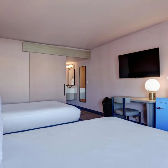 غرفة قياسية بسرير كوين، Quality Inn Palm Springs Downtown 1/7