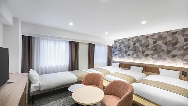 Executive, Family, 2 Double Beds, 2 Trundle Beds, Daiwa Roynet Hotel 1/2