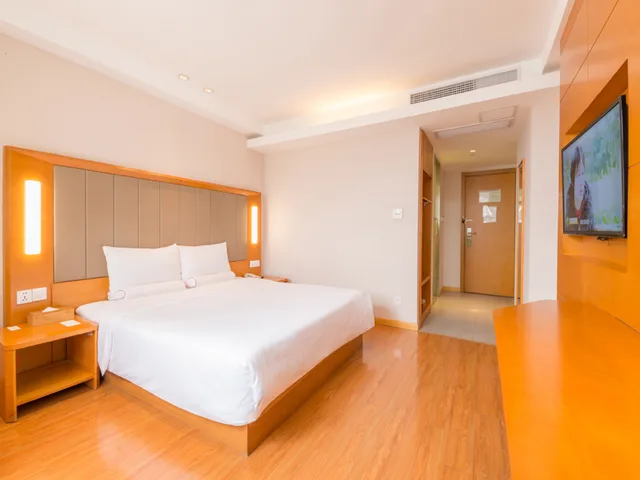 غرفة بسرير كينج وسرير كوين، Ji Hotel (Shanghai Railway Station Tianmu West Road) 1/1
