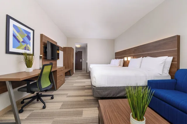 غرفة بسريرين كوين لذوي الإعاقة، Holiday Inn Express Suites St Petersburg Seminole Area 3/5