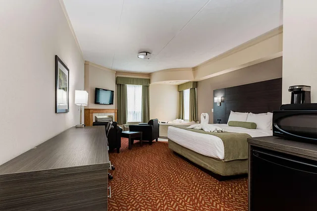 Room, King Bed, Best Western Inn On The Bay 1/4