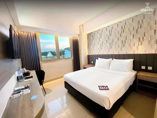 غرفة قياسية بسرير كينج، Nite Day Residence Alam Sutera 1/2