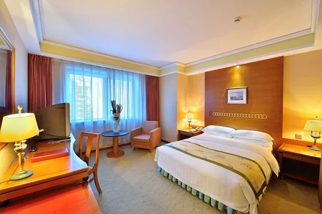 غرفة قياسية بسرير كينج، Luxemon Hotel Pudong Shanghai 1/1