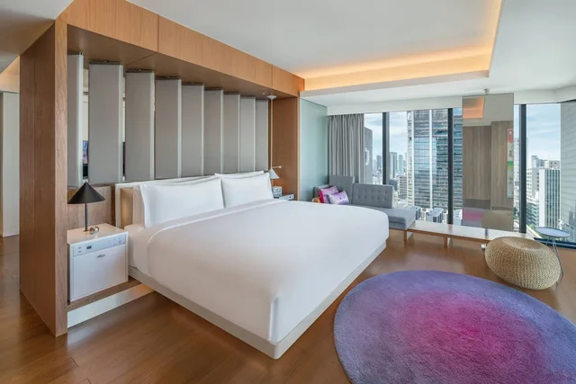 Urban, Suite, King Bed، W Osaka 1/2
