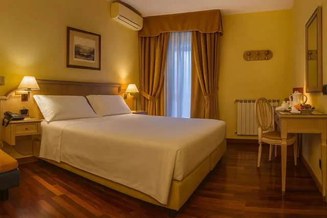 غرفة كلاسيكية بسرير مزدوج، Hotel La Bussola 4/10