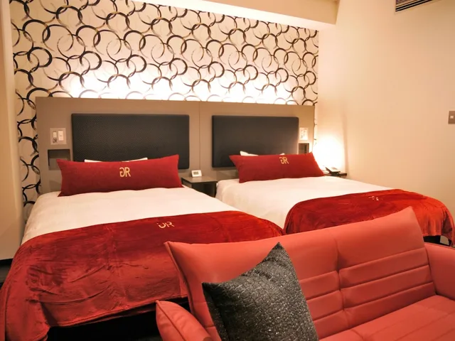 جناح بسريرين مزدوجين مع أريكة، Green Rich Hotel Kurume 1/2