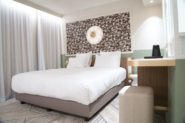 غرفة سوبيريور بسريرين منفصلين، Hotel Yac Paris Clichy, a member of Radisson Individuals 3/9