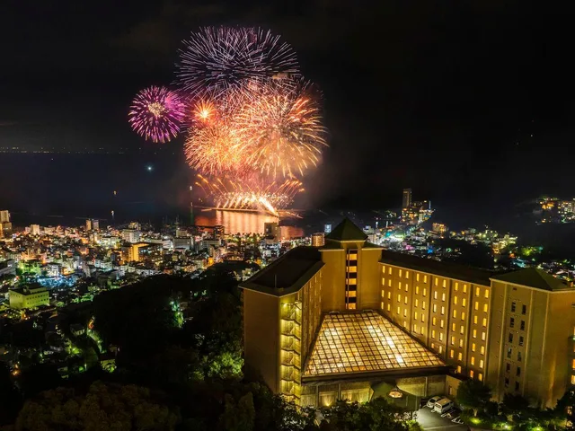 غرفة سوبيريور بسريرين، Kamenoi Hotel Atami 1/1
