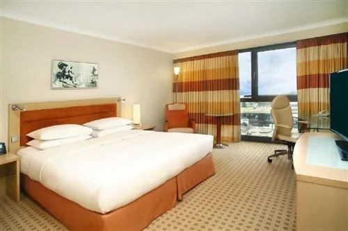 غرفة تنفيذية بسرير مزدوج، Hilton Vienna Park 1/1