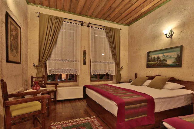 غرفة عائلية، Elif Stone House 1/5
