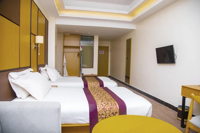 غرفة بزنس بسريرين منفصلين بإطلالة على المدينة، 2000 Hotel 2/5