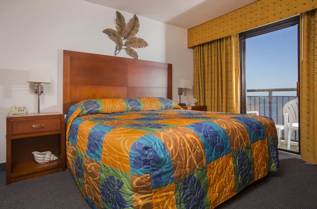 شقة سكنية بسرير كينج وسريرين مزدوجين بغرفتي نوم، Beach Cove Resort 2/3