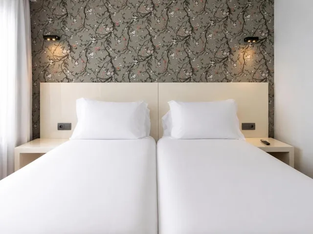 غرفة بسريرين منفصلين، San Fermin Suites 6/10