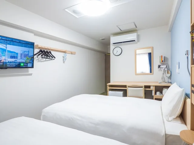 Standard, Twin Beds, Smoking, Toyoko Inn Nagasaki Ekimae 1/4