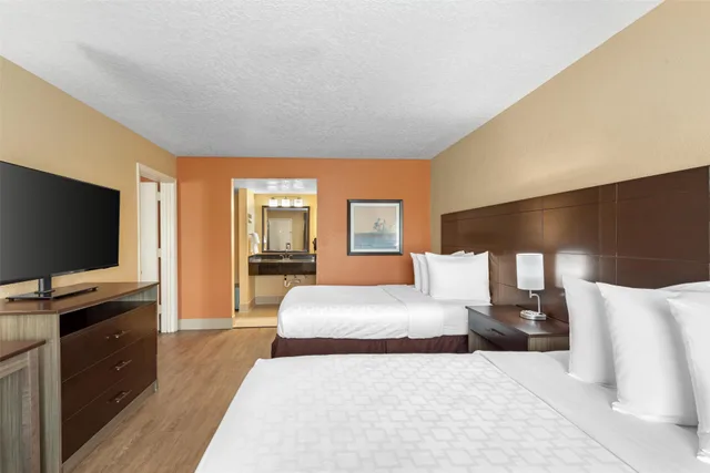 جناح، Best Western Space Shuttle Inn 2/8